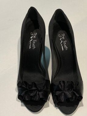 Open toe dress heels